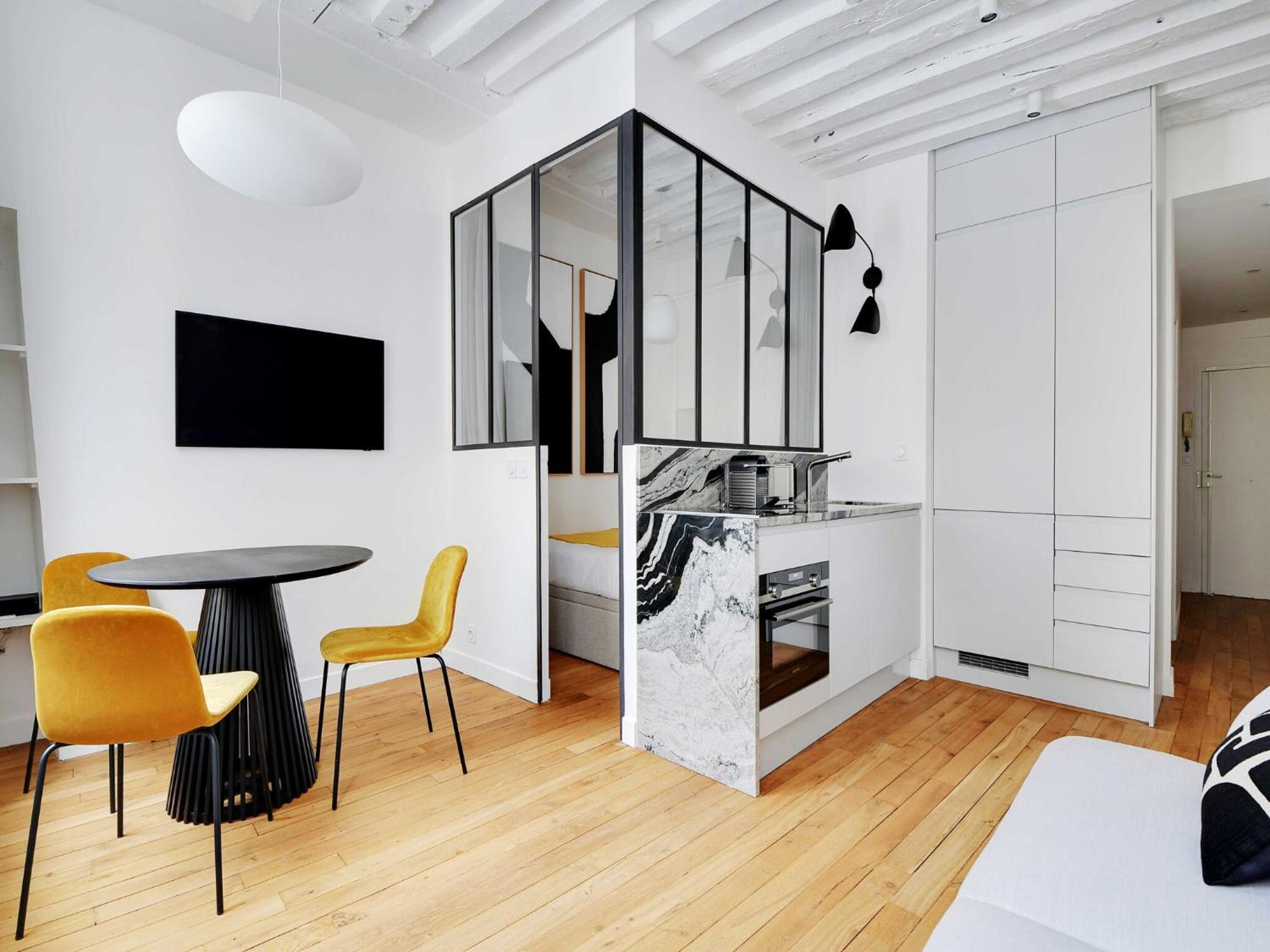 Cosy Appt - Sentier Les Halles - Mobility Lease Apartment